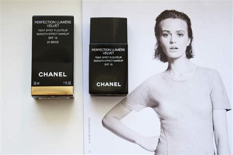 Тональное средство с эффектом сияния Chanel Perfection .